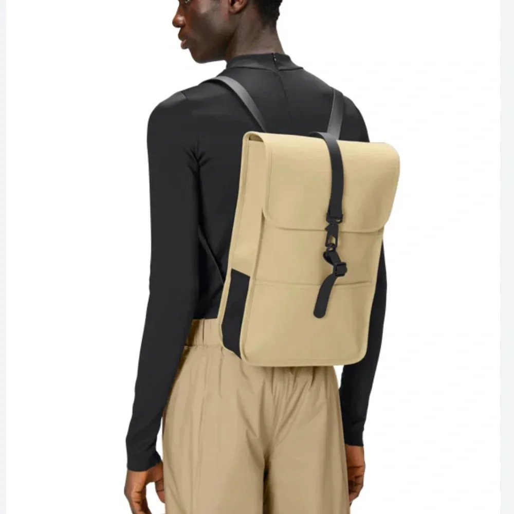 NWT Rains Backpack Mini -Sand - Picture 3 of 10